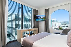 Christchurch City Hotel