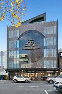 Christchurch City Hotel