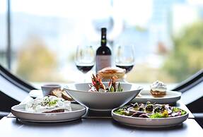 Christchurch City Hotel