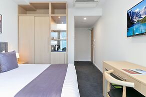 Christchurch City Hotel