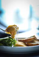 Christchurch City Hotel