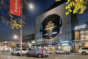 Christchurch City Hotel