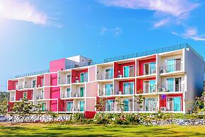 LUMIA Hotel & Resort