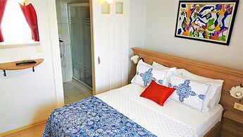 Umut Denizi Konukevi