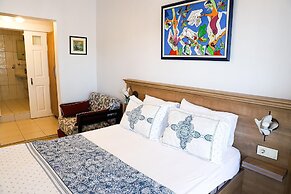 Umut Denizi Konukevi