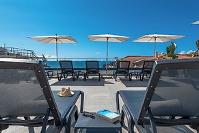 Pestana Fisherman Village