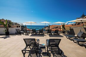 Pestana Fisherman Village