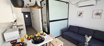 Phaedrus Living: Seaside Luxury Flat Athina 113