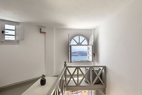 Calderas Hug & Panoramic Sea View Suites