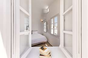 Calderas Hug & Panoramic Sea View Suites