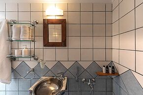 Calderas Hug & Panoramic Sea View Suites