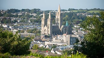 The Inn For All Seasons