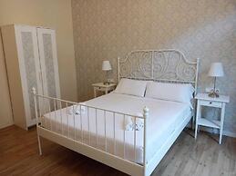 Hostal Lumine Suites by gaiarooms