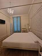 Hostal Lumine Suites by gaiarooms