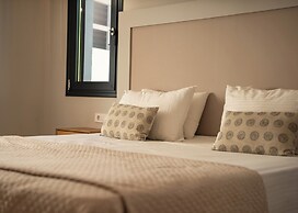 Amelia Residence