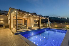Amelia Residence