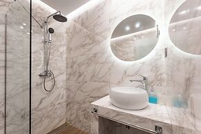 Amelia Residence