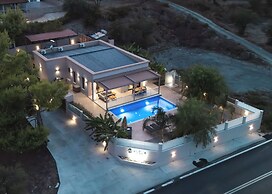 Amelia Residence