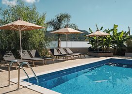 Amelia Residence
