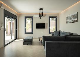 Amelia Residence