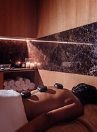 Beach Hotel by Zvieli Hotels