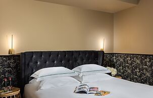 Beach Hotel by Zvieli Hotels