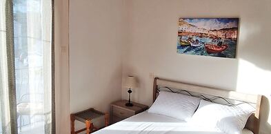 Old Harbour Apartments by CorfuEscapes