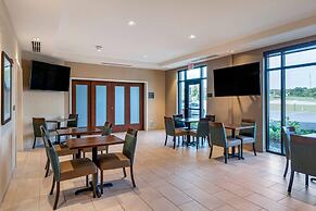 Comfort Inn & Suites Clarkston Pine Knob Area