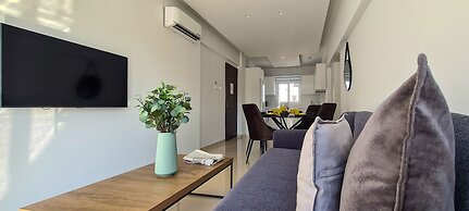 Phaedrus Living: Seaside Luxury Flat Lighthouse 65