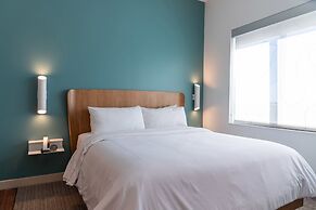 Element Dallas Richardson