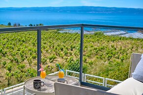 Luxury Seaside Apartment by Litto