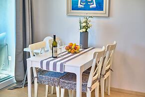 Luxury Seaside Apartment by Litto