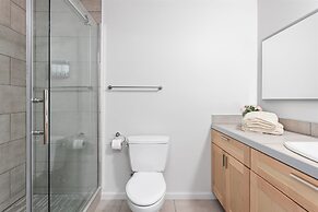 TWO Modern Penthouses on Mass by CozySuites