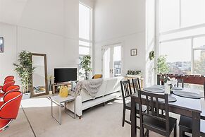 TWO Modern Penthouses on Mass by CozySuites