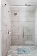 TWO Modern Penthouses on Mass by CozySuites