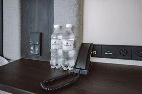 Maxima Domodedovo Hotel