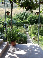 House With Large Garden, Right Next to the River