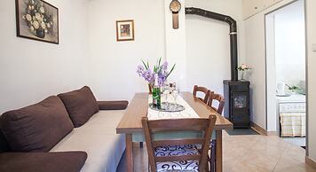 House With Large Garden, Right Next to the River