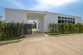 Modern 3 Bedroom Private Pool Villa KH-A1