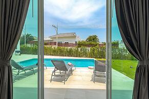 Modern 3 Bedroom Private Pool Villa KH-A1