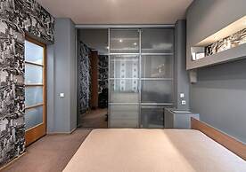 Apartment on Vasilyevsky Island 2