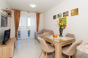 A1 - Modern apt With the Terrace & sea View