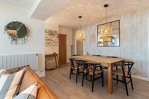 Sea View Apartment - Sea Front Apartment With Views