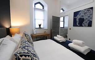 Apartment 2 Waterstone House - Luxury Sea View Apartment