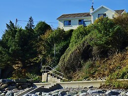 The Cottage - Sea Views Direct Access to Beach Pet Friendly