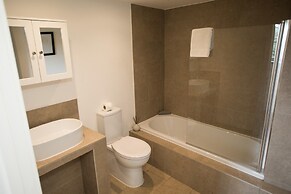 The Blacksmiths - Luxury Cottage Countryside Views Pet Friendly