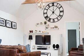 The Blacksmiths - Luxury Cottage Countryside Views Pet Friendly