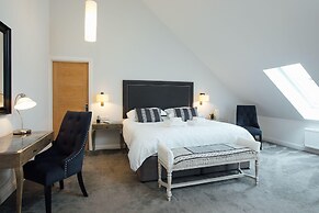 The Hawthorns - Large Luxury Cottage Hot Tub Sea Views