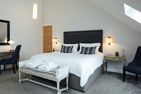 The Hawthorns - Large Luxury Cottage Hot Tub Sea Views