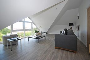 The Hawthorns - Large Luxury Cottage Hot Tub Sea Views